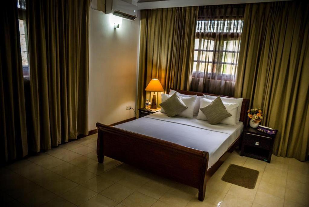 Ocean Beauty Guest House Negombo Exterior foto