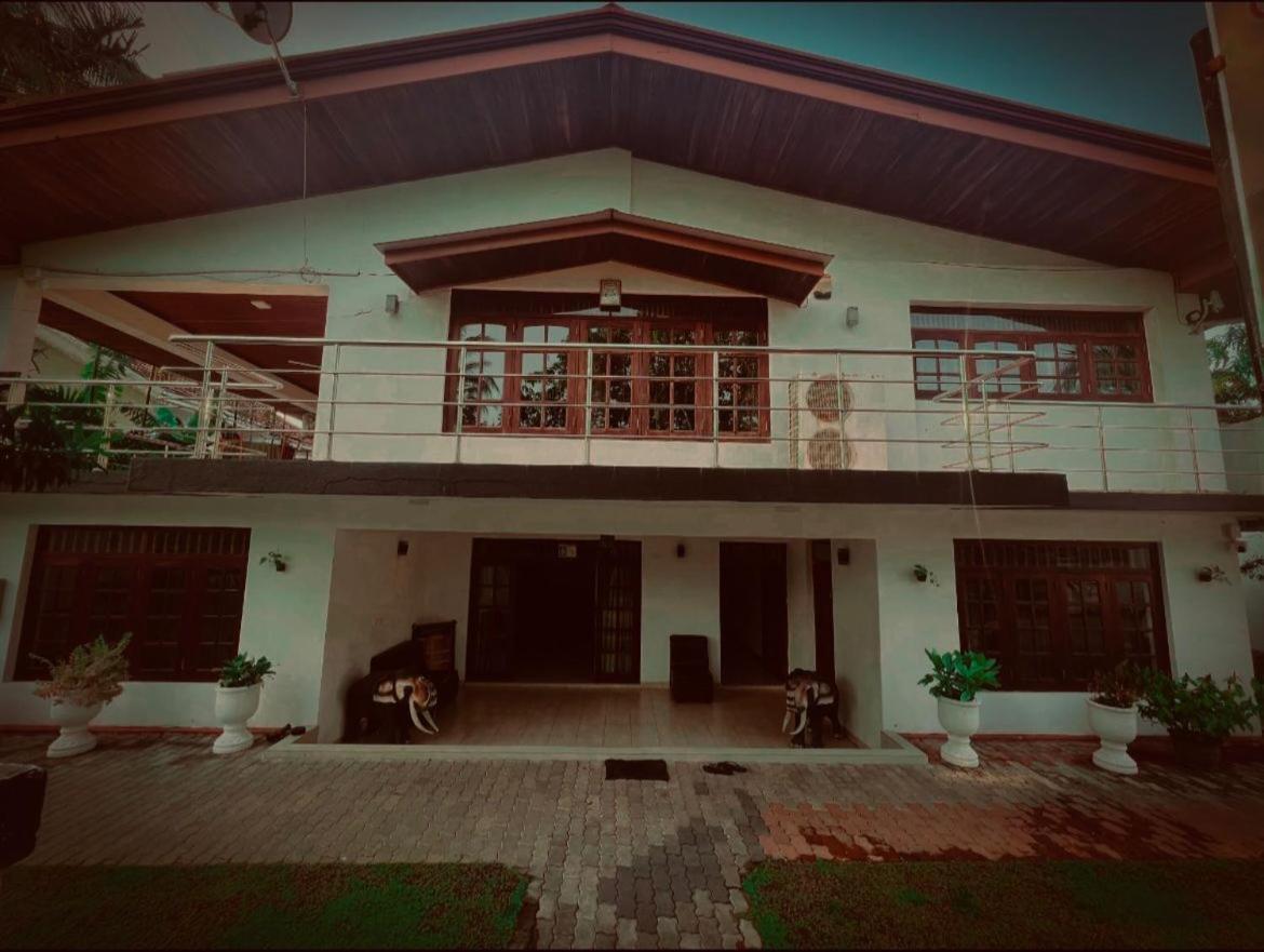 Ocean Beauty Guest House Negombo Exterior foto
